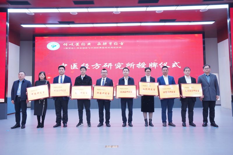 微信图片_首页.jpg