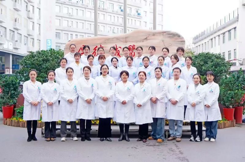 妇科集体照.jpg