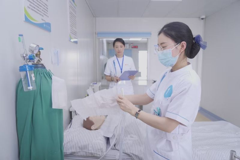 以赛砺精兵，以质铸卓越——我院 2025 年护理人员危急