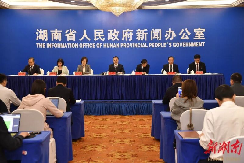合影2.jpg